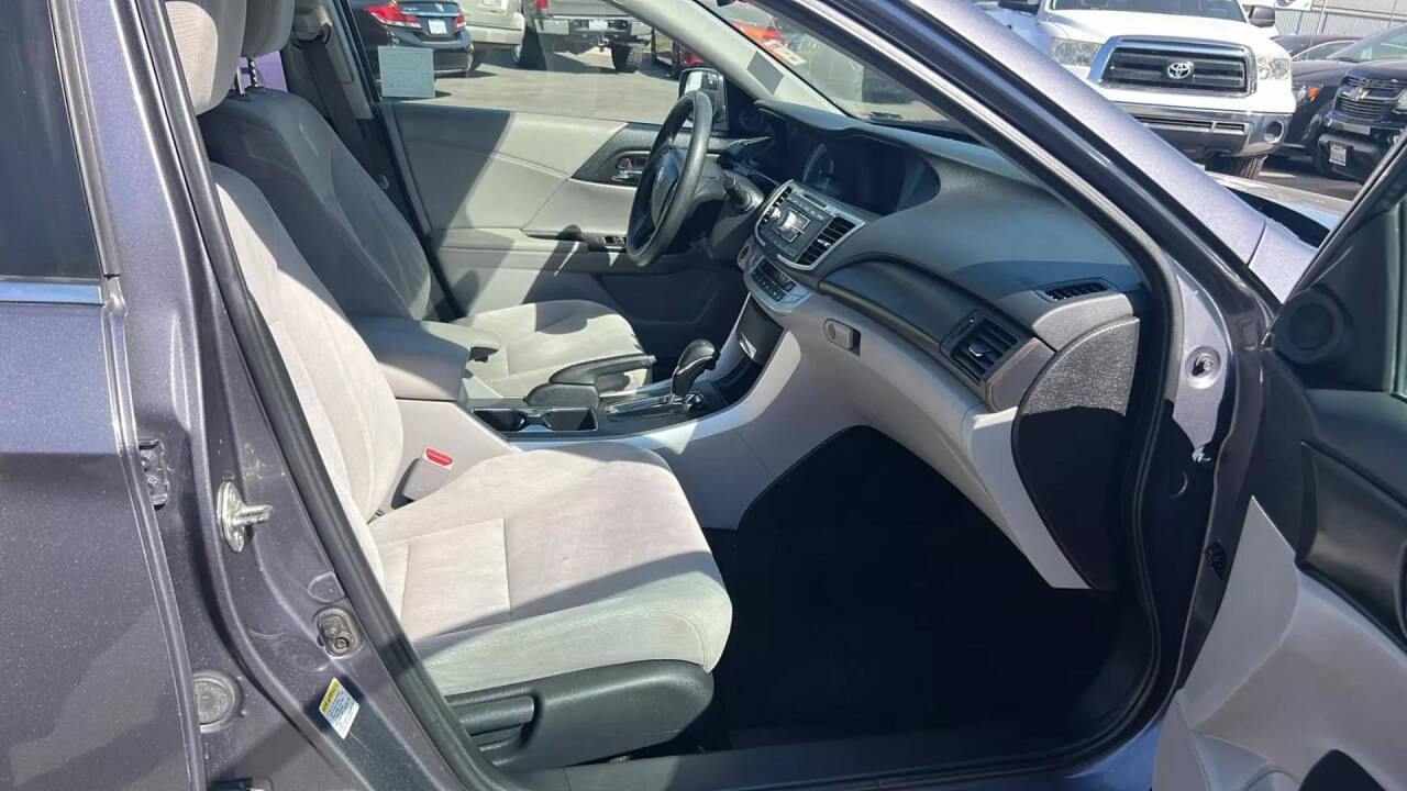 2015 Honda Accord for sale at Auto Plaza in Fresno, CA