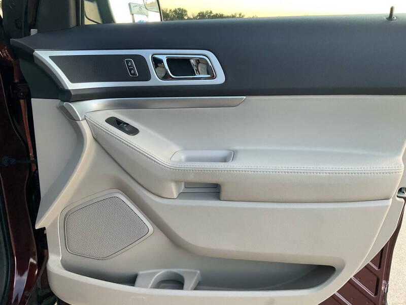 2012 Ford Explorer XLT