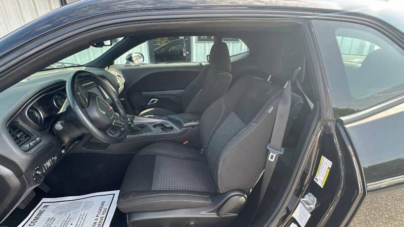 2023 Dodge Challenger SXT