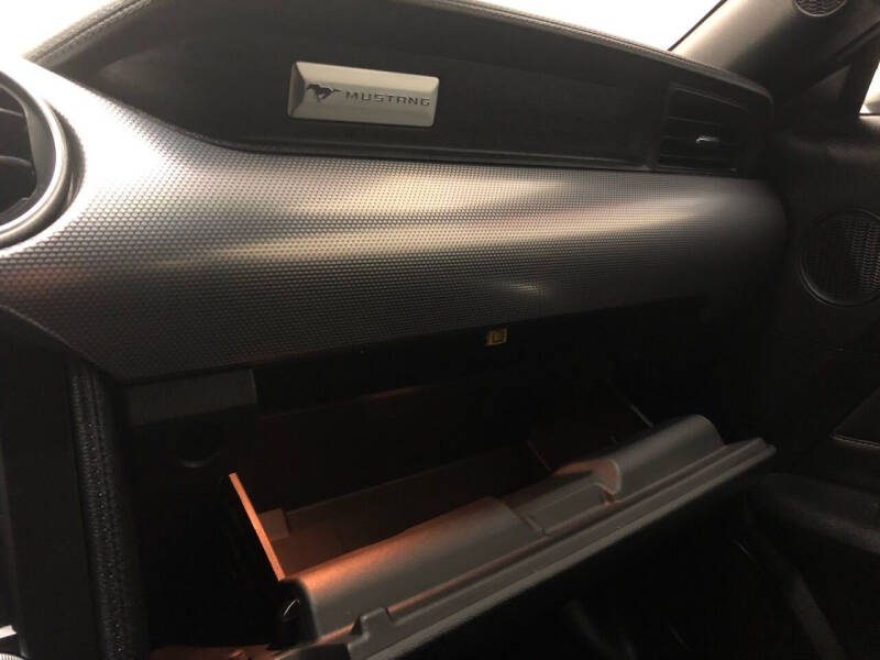 2019 Ford Mustang EcoBoost Premium