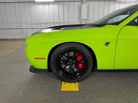 2015 Dodge Challenger SRT Hellcat