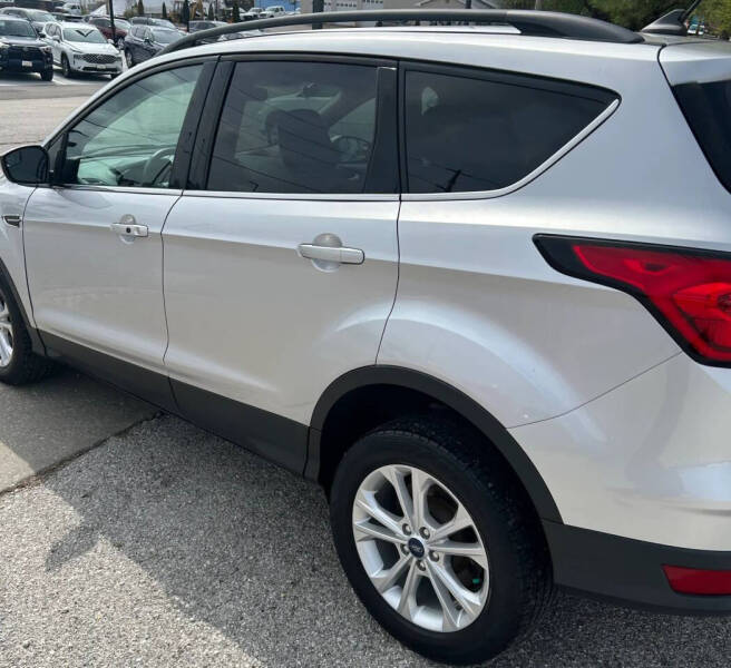 2019 Ford Escape SEL