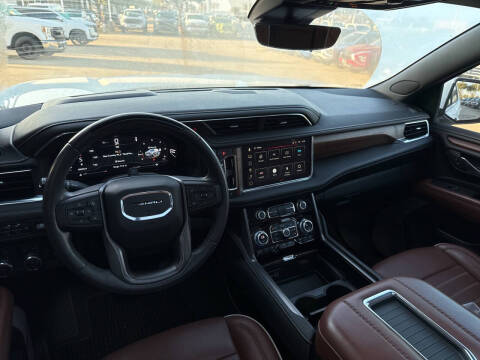 2023 GMC Yukon Denali Ultimate