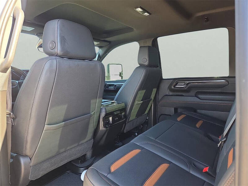 2025 GMC Sierra 2500HD