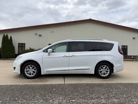 2020 Chrysler Pacifica Touring L