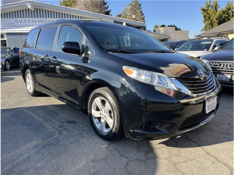 2015 Toyota Sienna