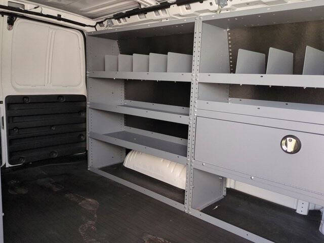 2025 Chevrolet Express 2500