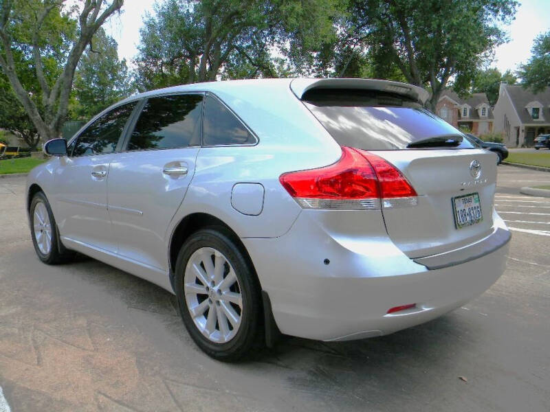 2009 Toyota Venza Base photo 3