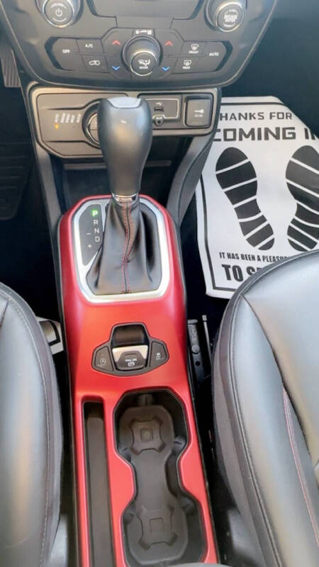 2019 Jeep Renegade Trailhawk