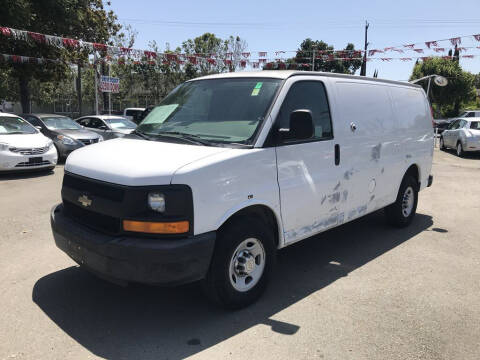 2013 Chevrolet Express 2500