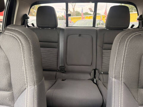 2022 Nissan Frontier S