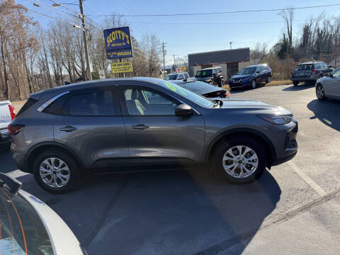 2024 Ford Escape Active