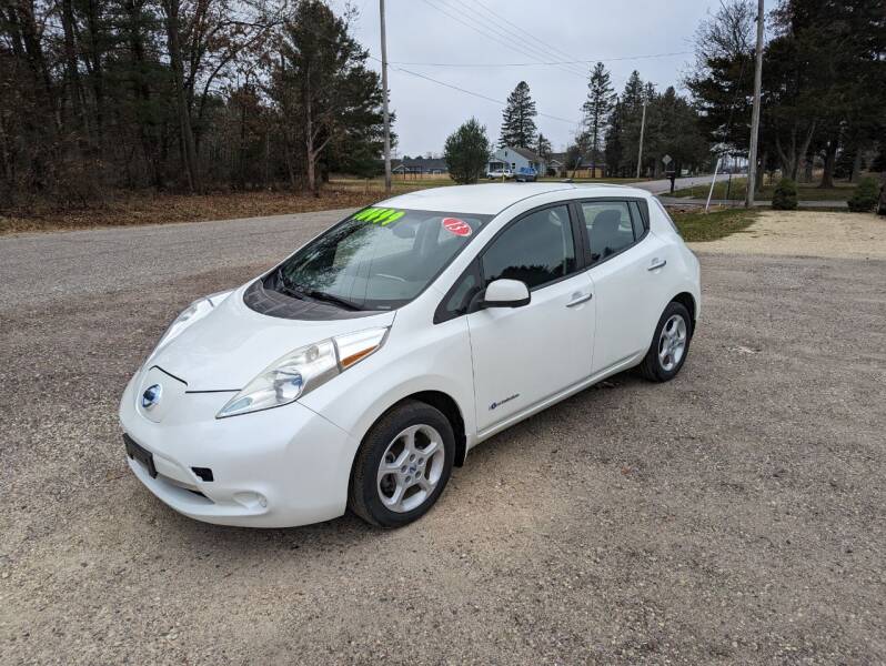 2013 Nissan LEAF for sale at Pioneer Drive Auto LLc in Wisconsin Dells WI