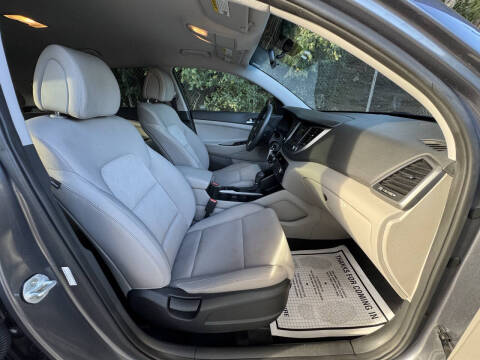 2016 Hyundai Tucson SE