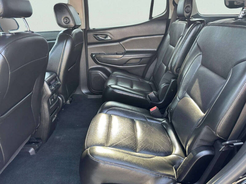 2019 GMC Acadia SLT-1