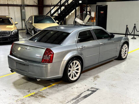 2006 Chrysler 300 SRT-8