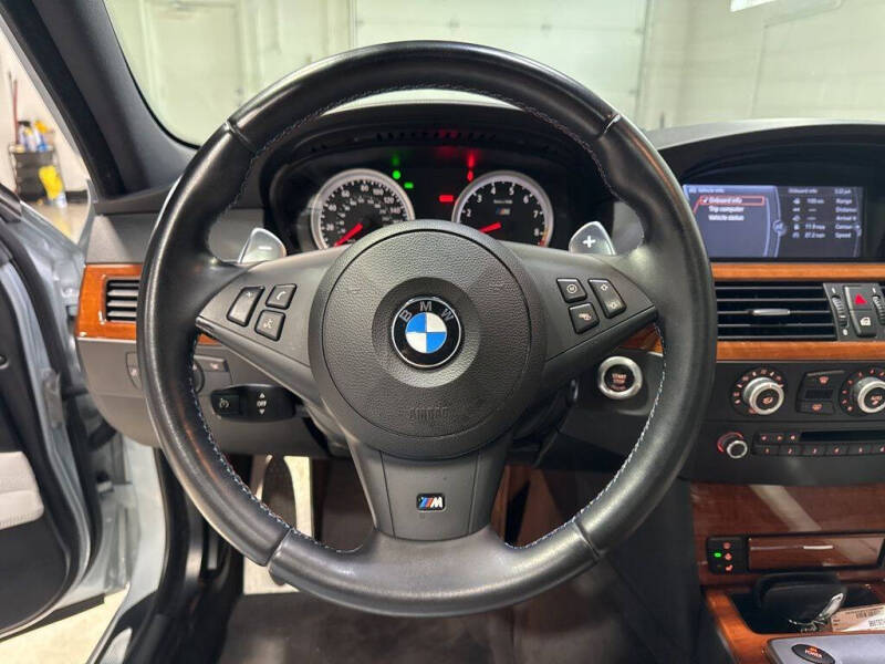 2010 BMW M5