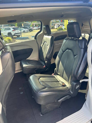 2019 Chrysler Pacifica Touring L