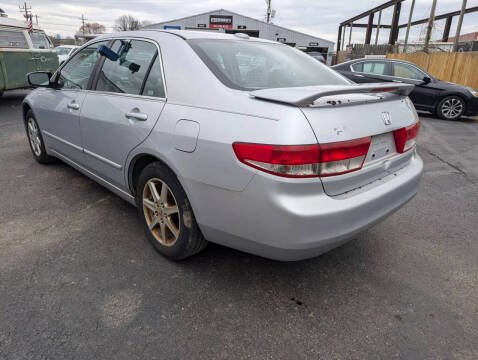 2004 Honda Accord EX V-6 w/Navi