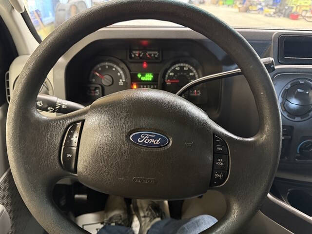 2011 Ford E-Series E-250