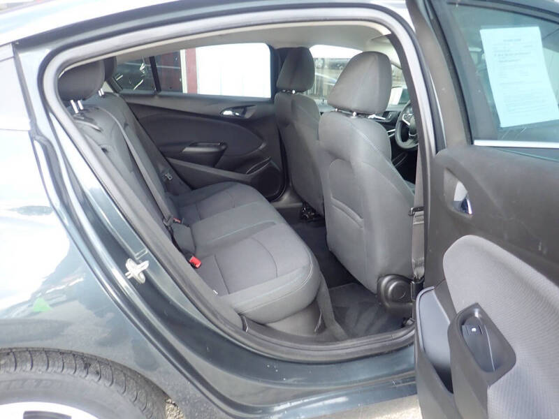 2017 Chevrolet Cruze LT Auto