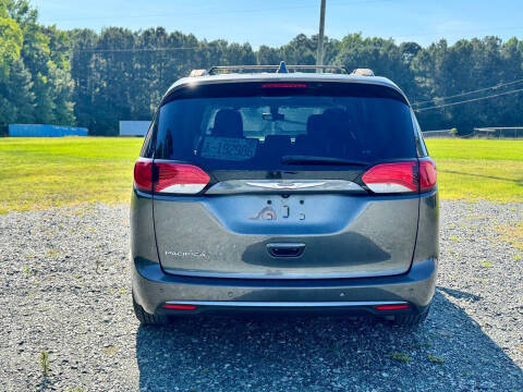 2018 Chrysler Pacifica Touring Plus