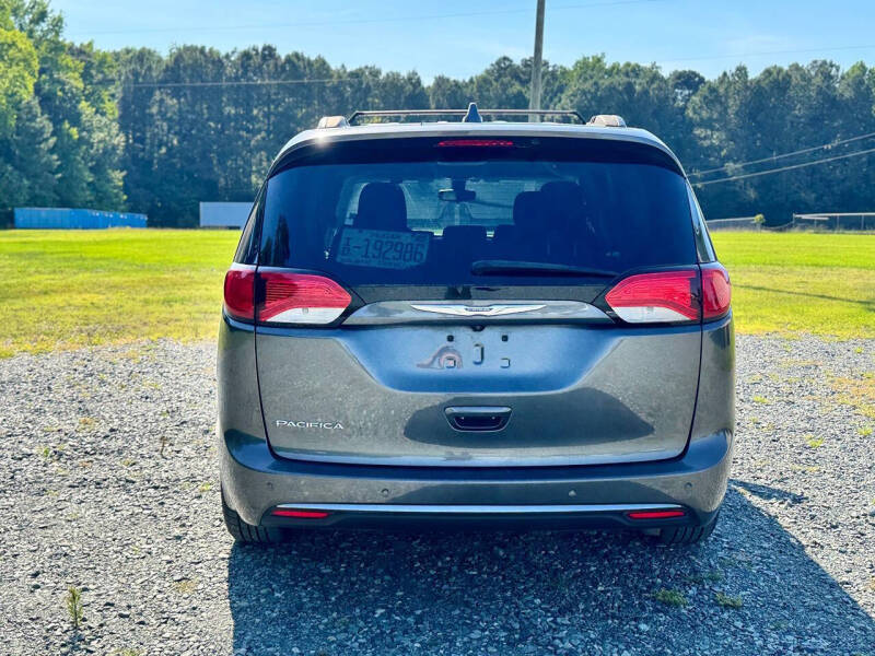 2018 Chrysler Pacifica Touring Plus