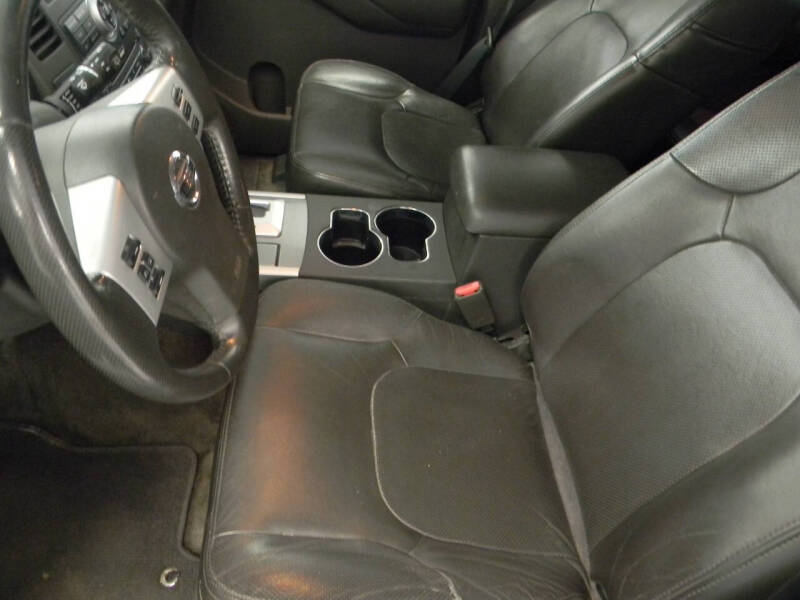 2012 Nissan Pathfinder Silver Edition