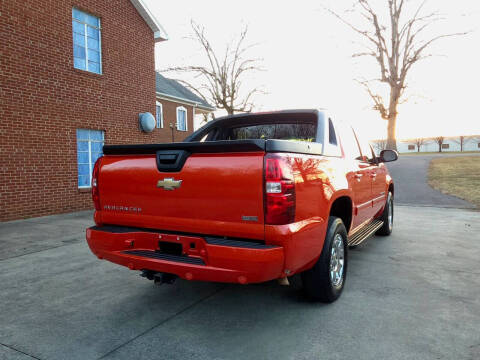 2011 Chevrolet Avalanche LT