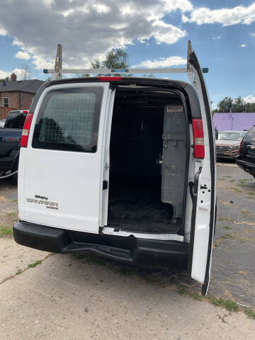 2015 GMC Savana 2500