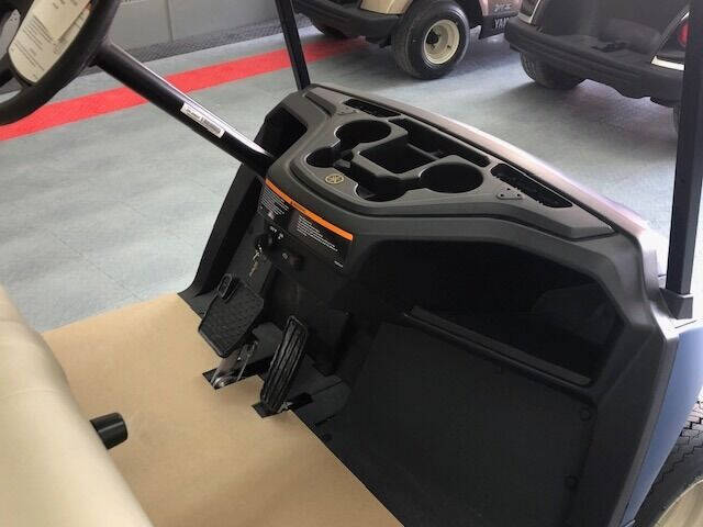 2023 Yamaha Gas Golf Car - Arctic Drift