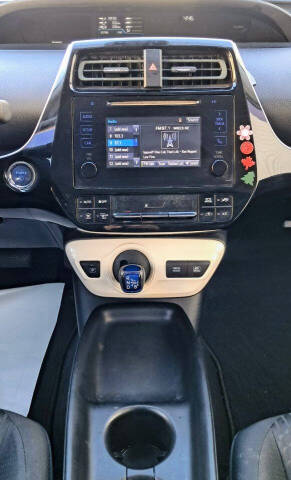 2017 Toyota Prius One