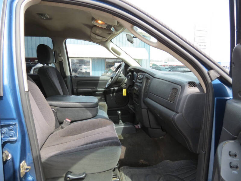 2005 Dodge Ram 2500 SLT