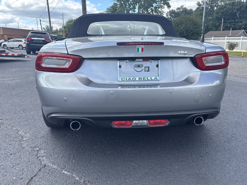 2017 FIAT 124 Spider Lusso