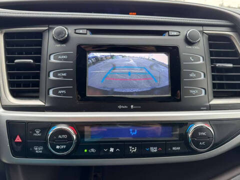 2015 Toyota Highlander LE Plus