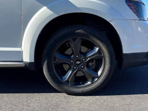 2019 Dodge Journey Crossroad