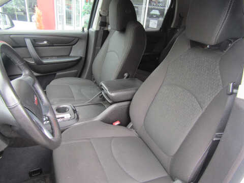 2016 GMC Acadia SLE-2