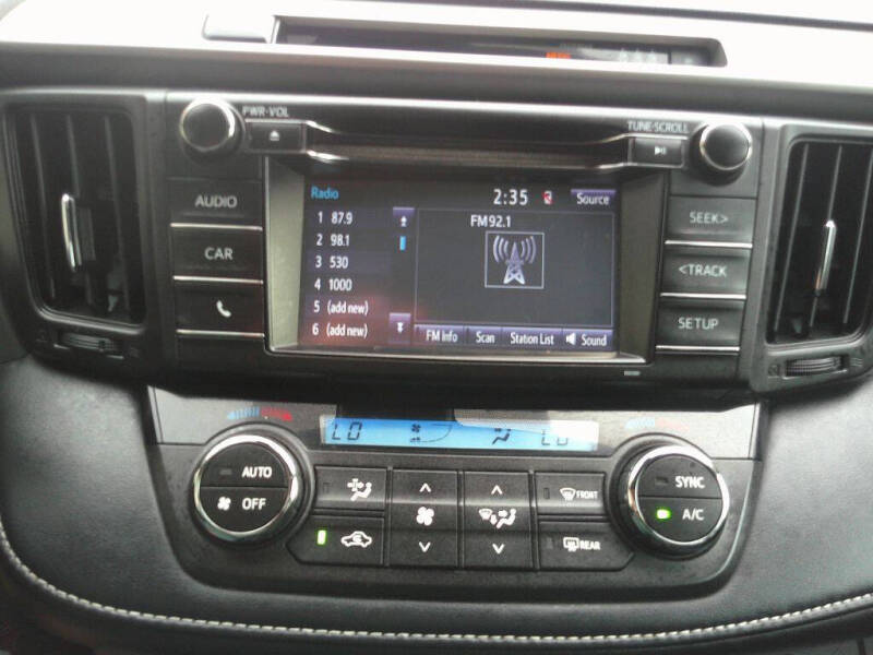 2018 Toyota RAV4 Adventure