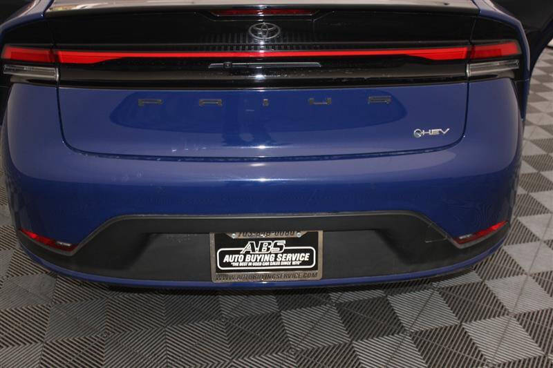 2023 Toyota Prius LE