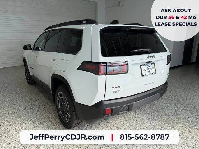 2026 Jeep Cherokee Laredo