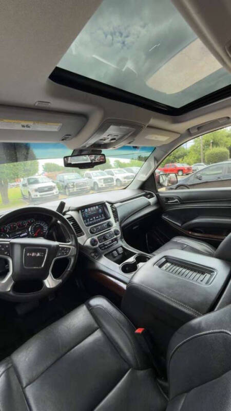 2017 GMC Yukon SLT