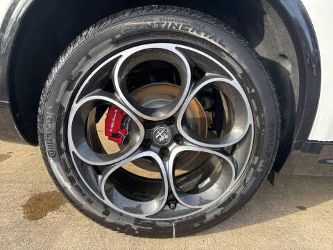 2025 Alfa Romeo Stelvio