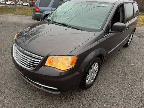 2015 Chrysler Town and Country for sale at Supreme Auto Gallery LLC in Kansas City MO