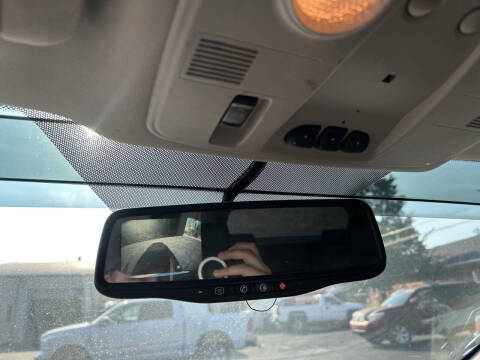 2011 GMC Acadia Denali