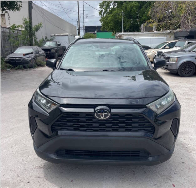 2021 Toyota RAV4 LE