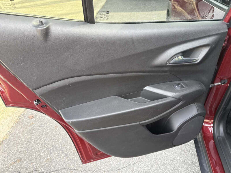 2024 Chevrolet Trax RS