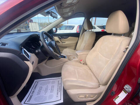 2016 Nissan Rogue SV