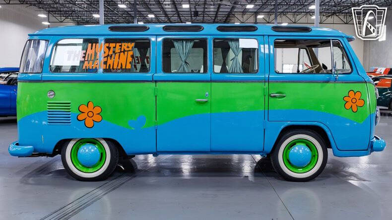 1977 Volkswagen Bus