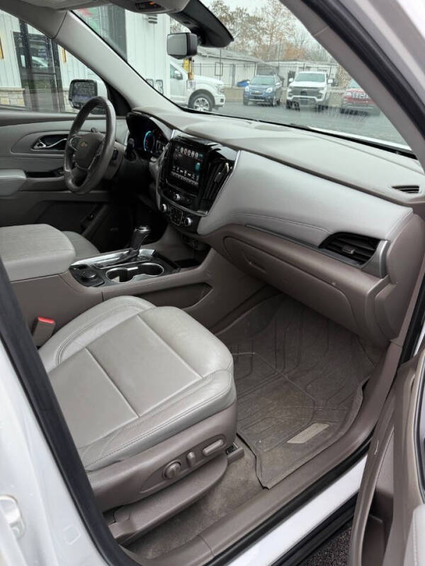 2018 Chevrolet Traverse LT Leather
