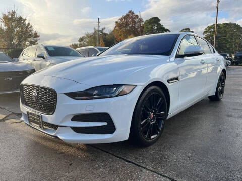 2020 Jaguar XE